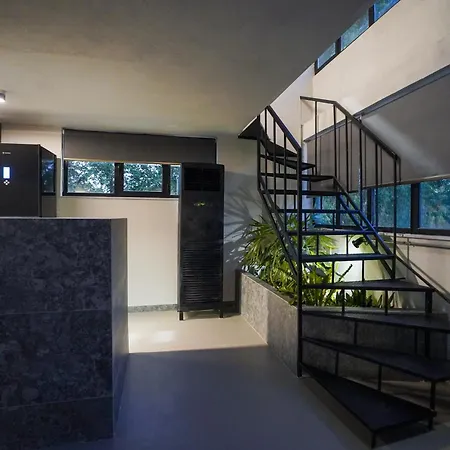 Industrial Loft *