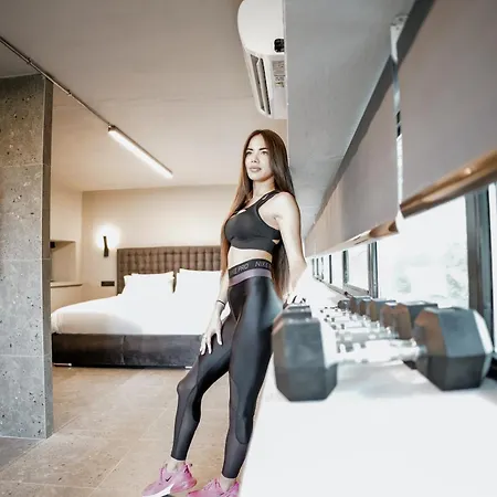 Industrial Loft Apartament Tríkala