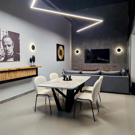 Апартаменты Industrial Loft *